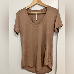 Babaton Nude T- Shirt.